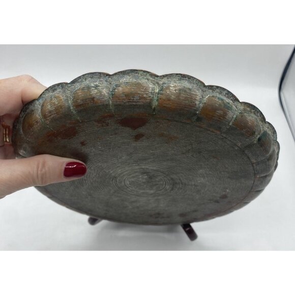 Vintage Copper Serving Tray Snowflake Etched Round Platter 7.75" Patina - Picture 4 of 10